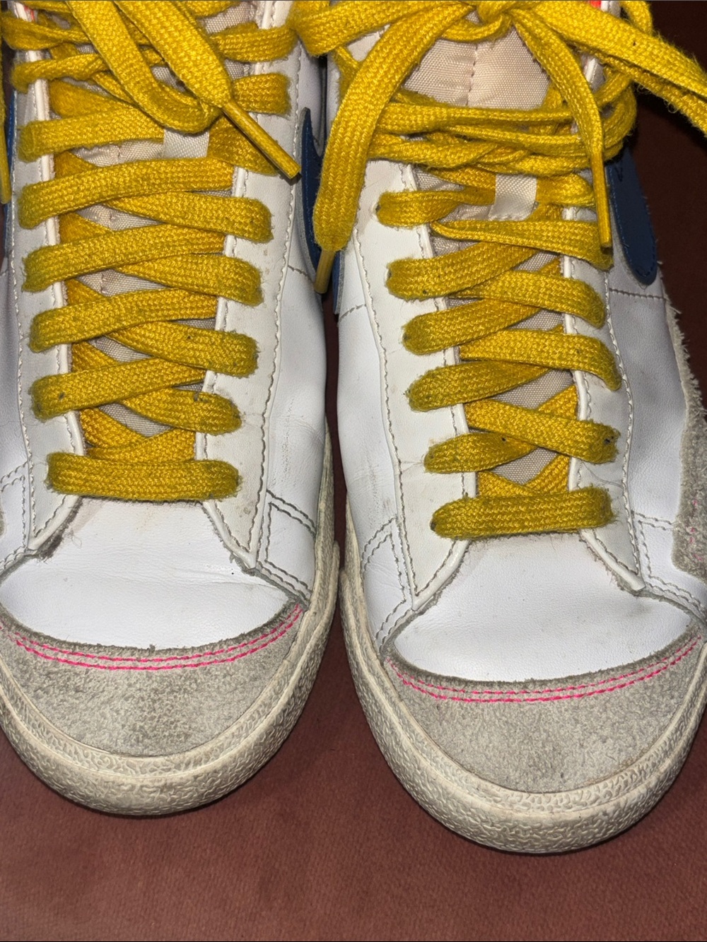 Nike Blazer mid ‘77 white chartreuse hyper pink high top sneakers neon accent 8 - Picture 10 of 15